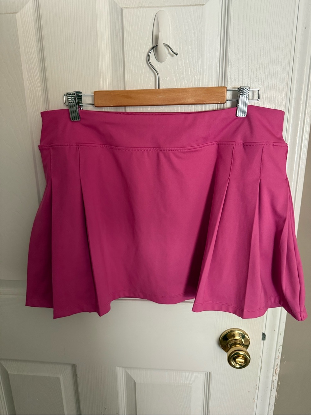 Tommy Bahama Pink Pleated Skort